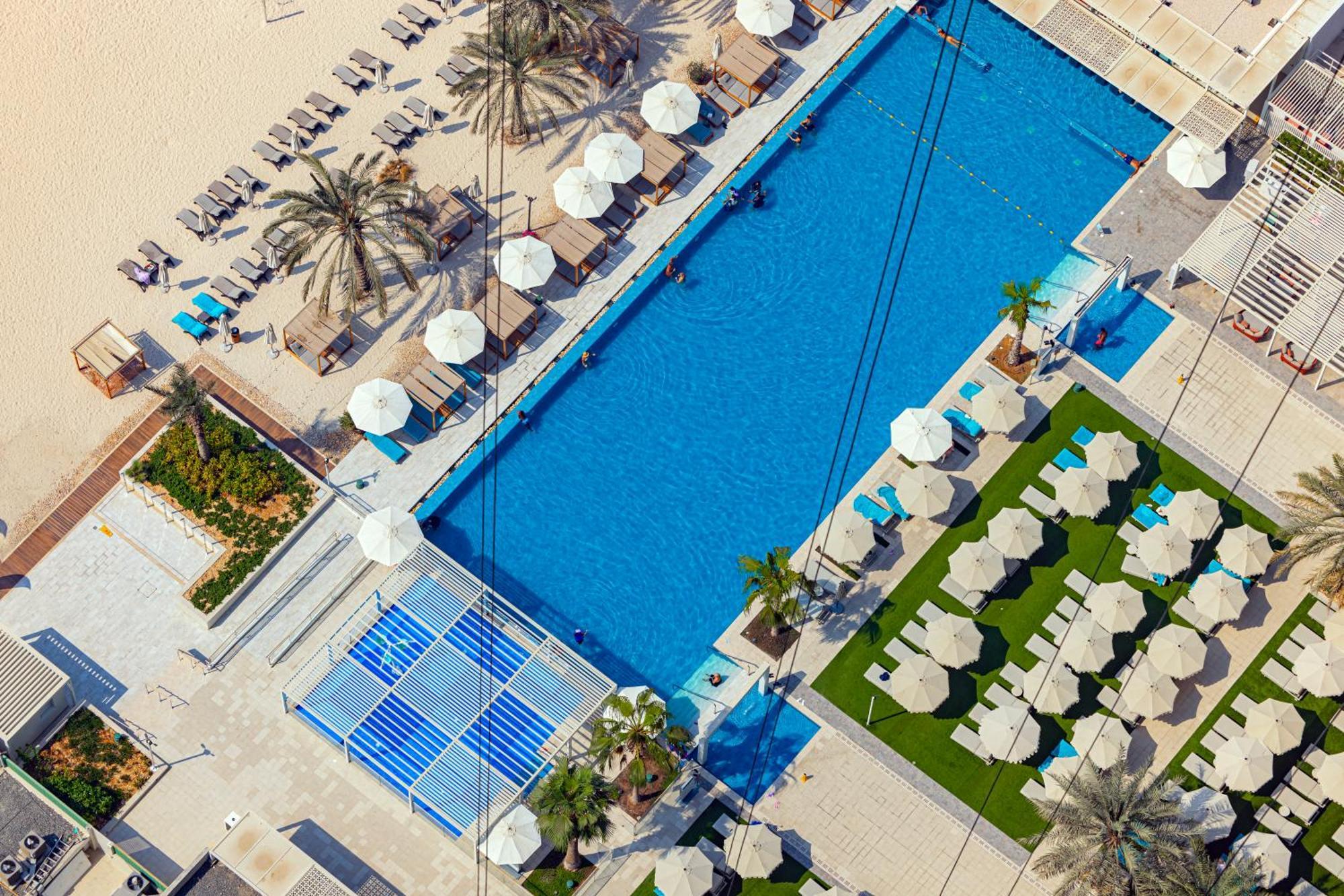 Daniels 3br Maids In Address Jbr Eye View