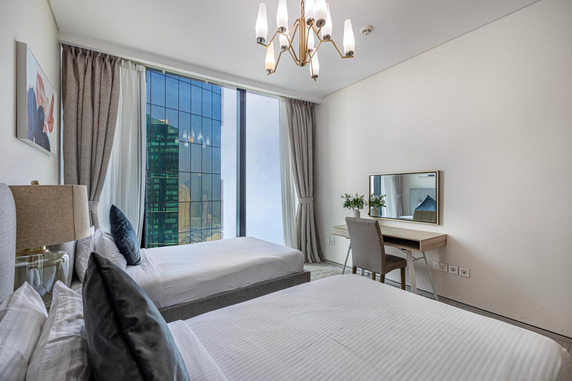 Daniels 3br Maids In Address Jbr Eye View *