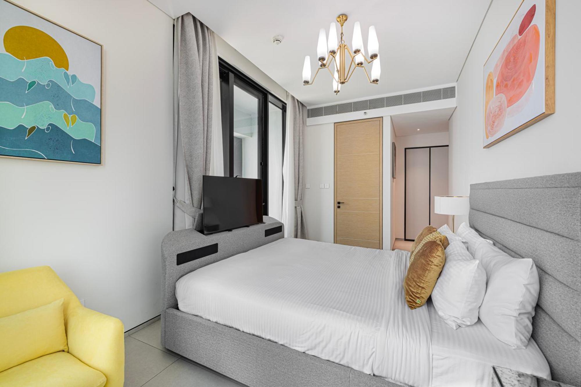 Daniels 3br Maids In Address Jbr Eye View Dubai