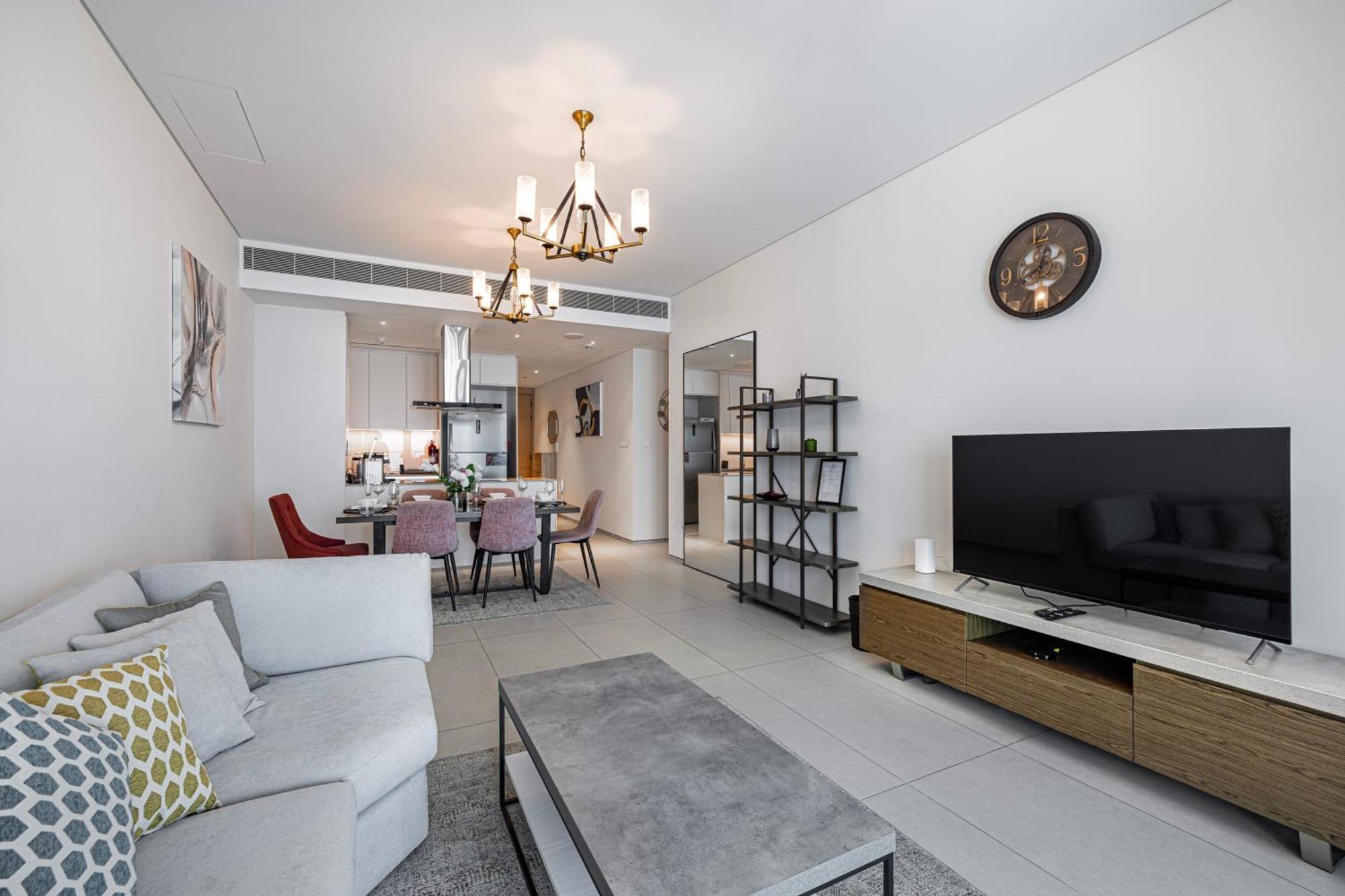 Daniels 3br Maids In Address Jbr Eye View